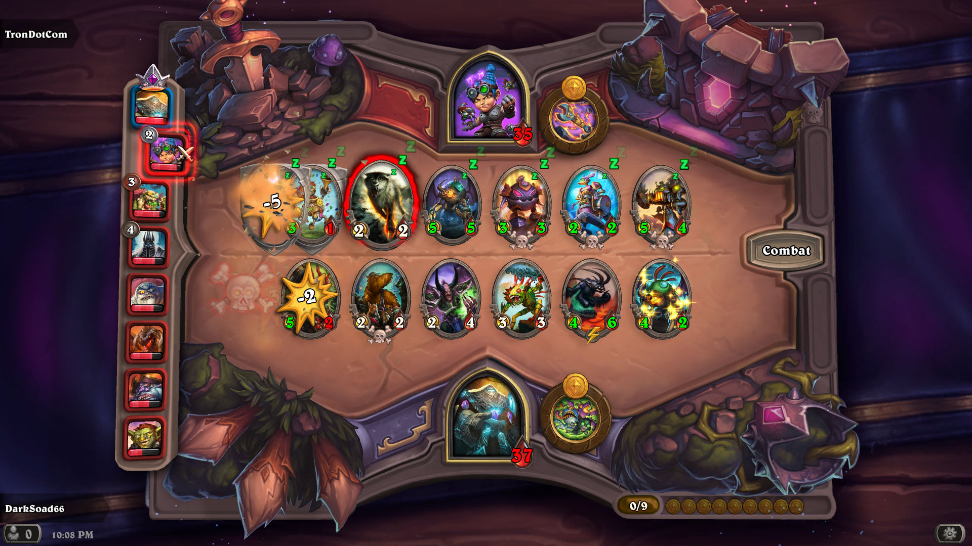 Lối chơi của Hearthstone tập trung vào việc xây dựng deck chiến lược